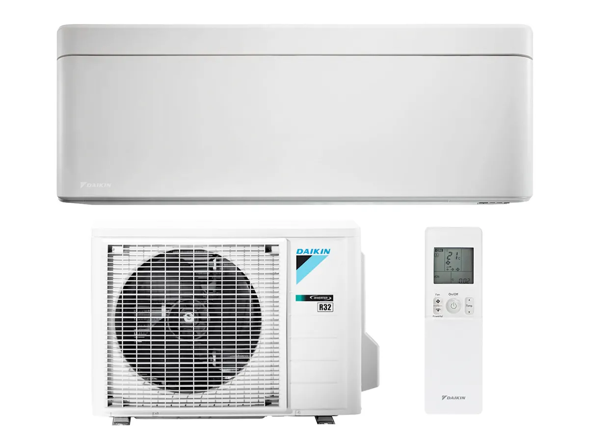 Внутренний и наружный блоки, пульт управления кондиционера DAIKIN Inverter R32 STYLISH