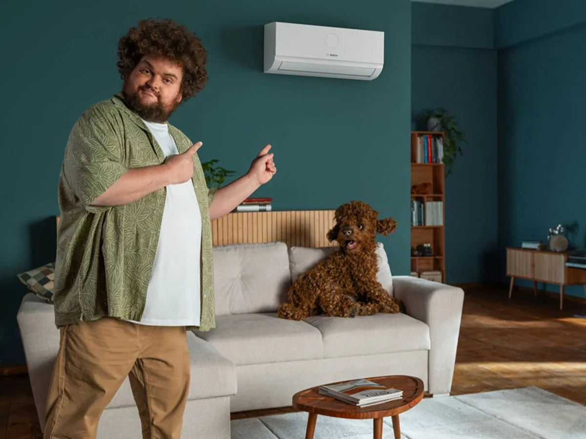 Air conditioner BOSCH CLIMATE 3000i in the living room