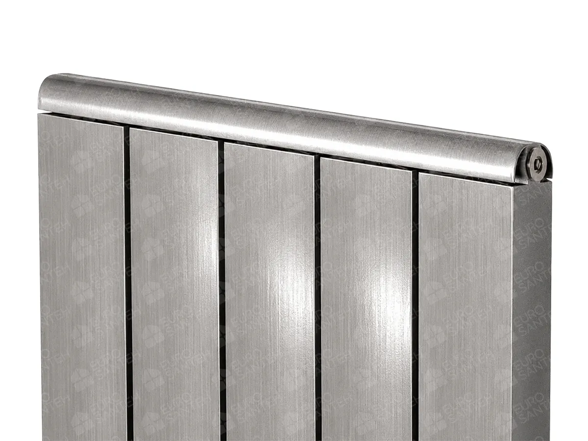 Designer radiator LOJIMAX BAMBOO LOVA LINE, close-up view