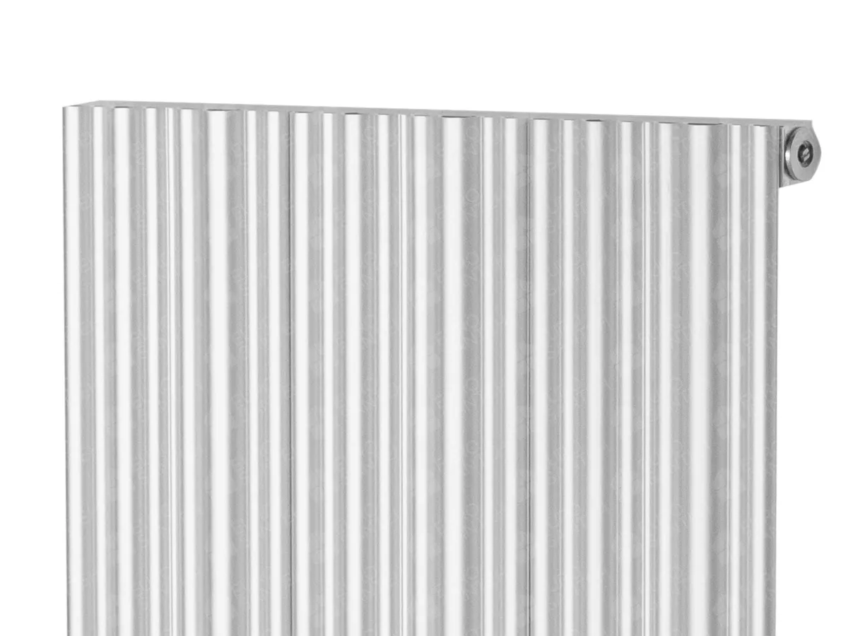 Designer radiator LOJIMAX BAMBOO, close-up view