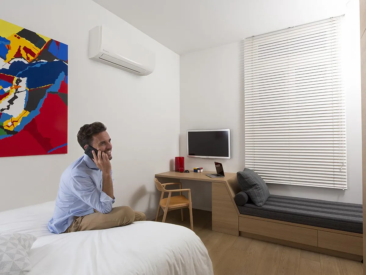 Air conditioner DAIKIN Inverter R32 SENSIRA in the room