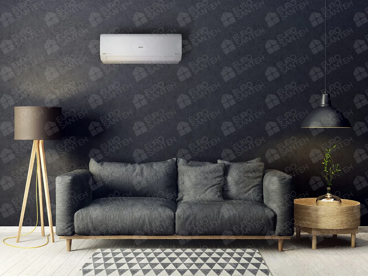 AUX Q-Series Inverter R32 ASW-H12C5B4/QCR3DI-C0 12000 BTU, in the interior