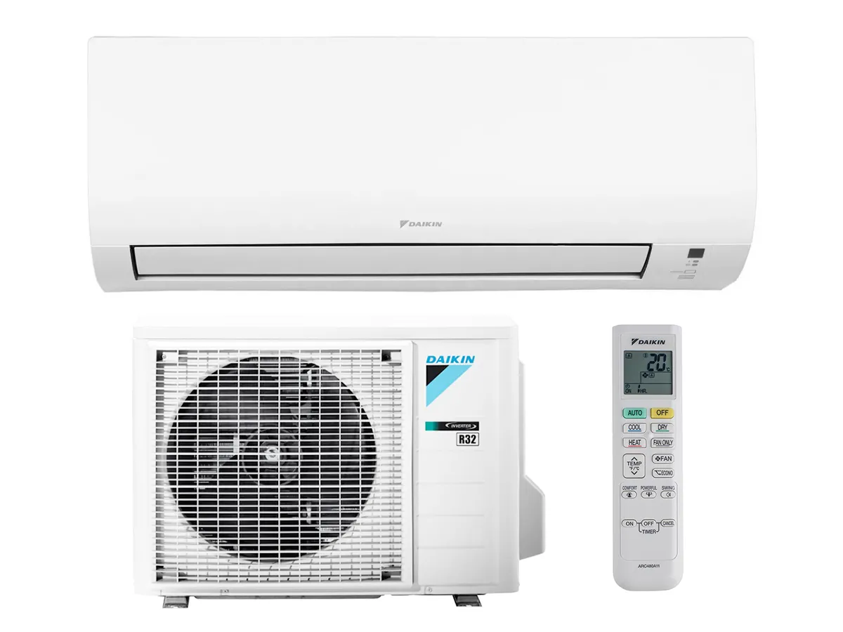 Внутренний и наружный блоки, пульт управления кондиционера DAIKIN Inverter R32 COMFORA